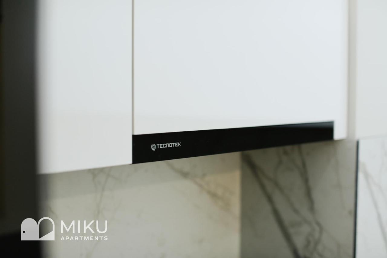 Miku Apartment - Vibrant 1Bd Apartment At Olympic Residence Тирана Екстериор снимка