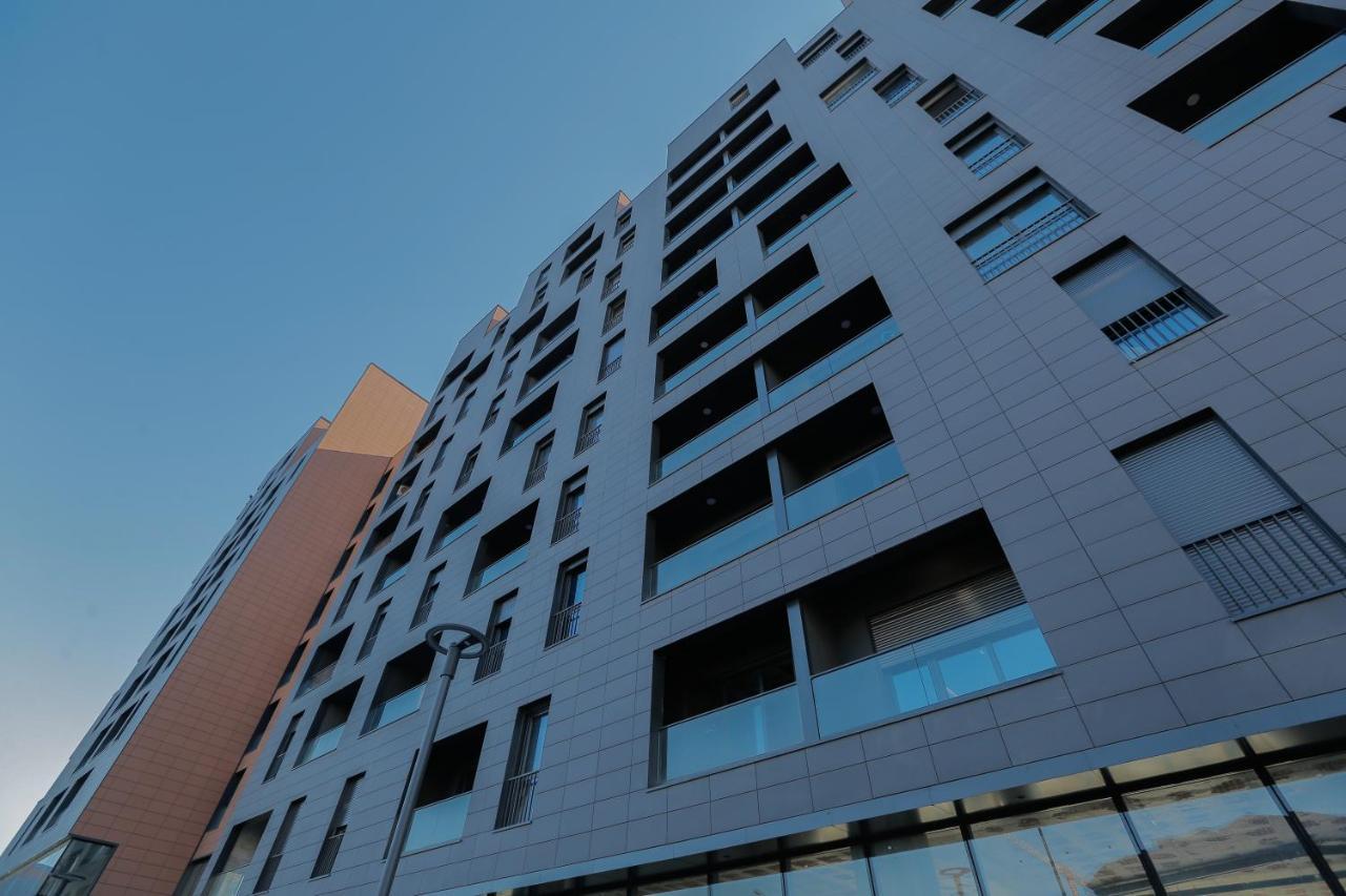 Miku Apartment - Vibrant 1Bd Apartment At Olympic Residence Тирана Екстериор снимка