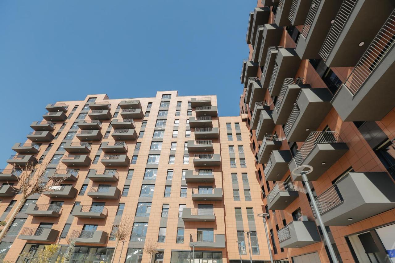 Miku Apartment - Vibrant 1Bd Apartment At Olympic Residence Тирана Екстериор снимка